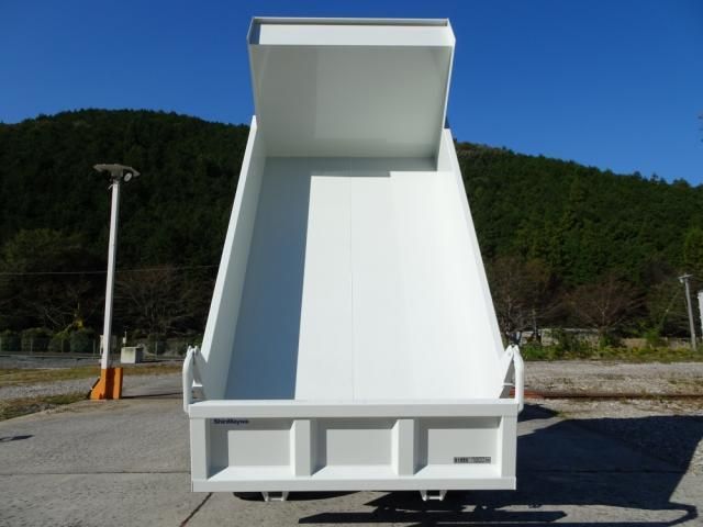 MITSUBISHI FUSOU FIGHTER 2023