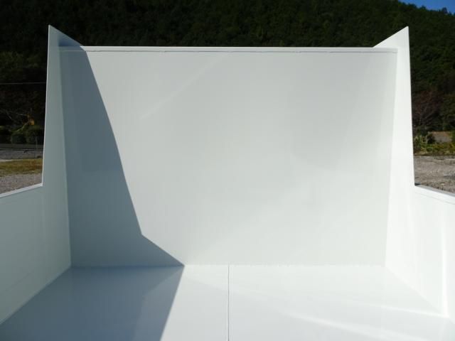 MITSUBISHI FUSOU FIGHTER 2023