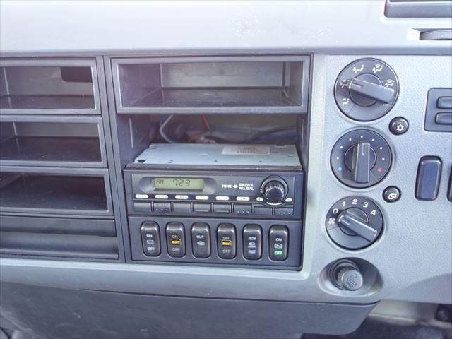 MITSUBISHI FUSOU FIGHTER 2013