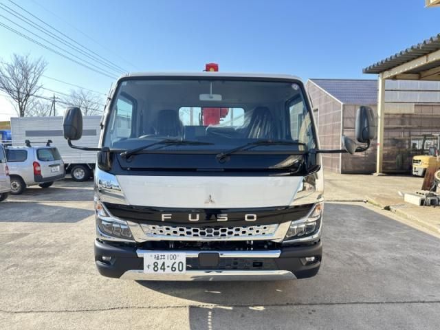 MITSUBISHI CANTER 2024