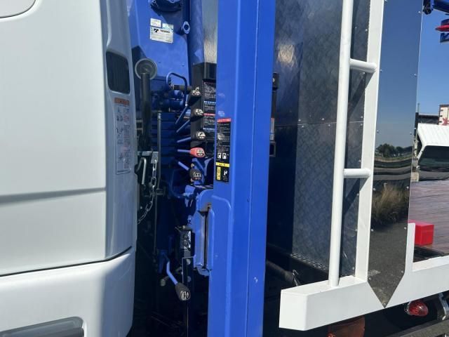 MITSUBISHI FUSOU FIGHTER 2023