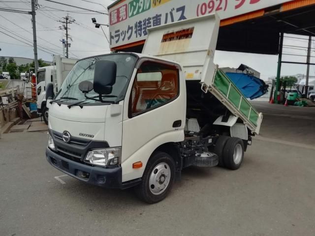HINO DUTRO 2018