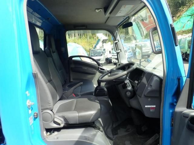 ISUZU ELF 2008