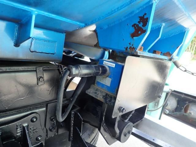 ISUZU ELF 2008
