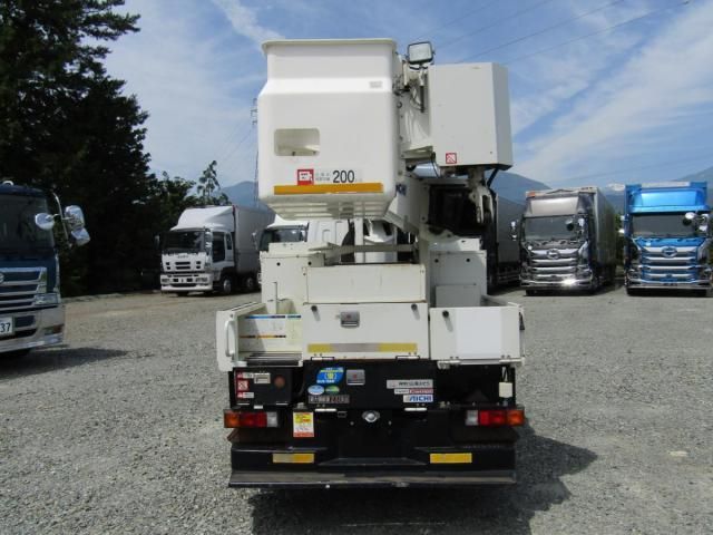 MITSUBISHI CANTER 2017