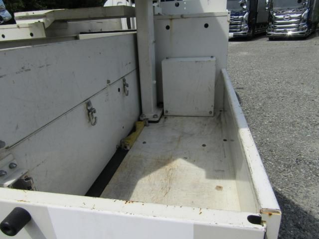 MITSUBISHI CANTER 2017