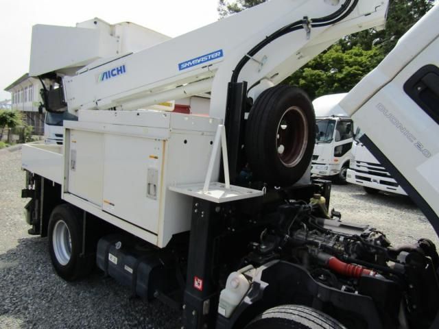 MITSUBISHI CANTER 2017