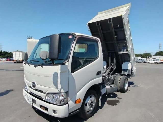 HINO DUTRO 2020