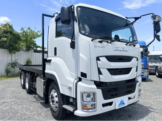 ISUZU GIGA 2024
