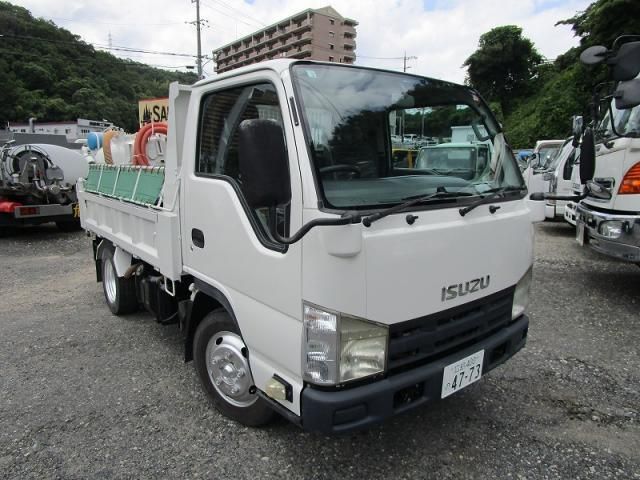 ISUZU ELF 2011