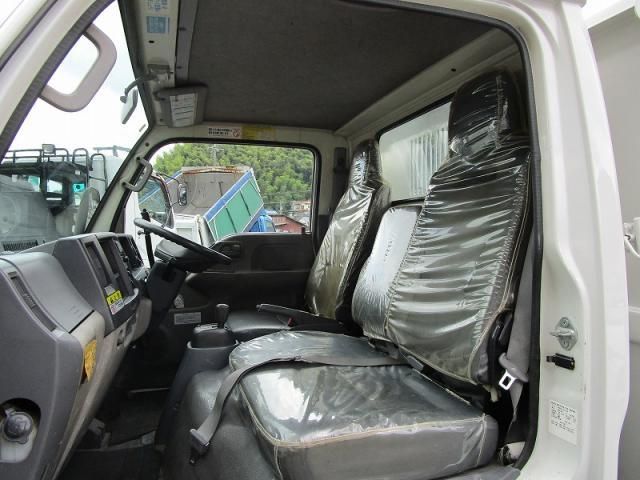 ISUZU ELF 2011