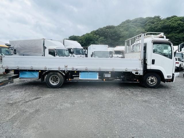 ISUZU FORWARD 2015