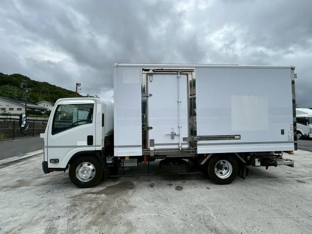ISUZU ELF 2017