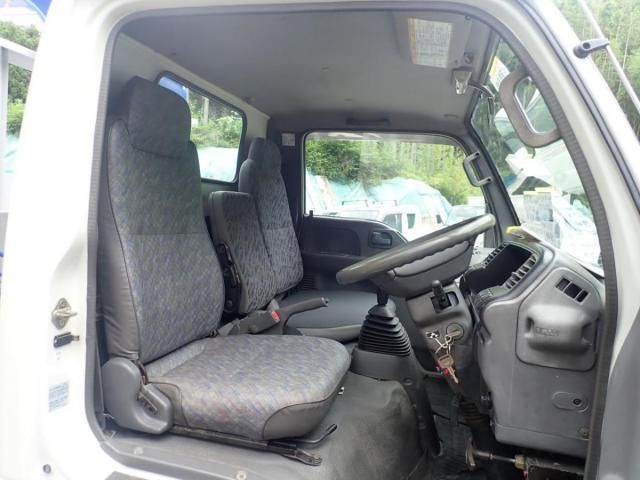 NISSAN DIESEL CONDOR 2002