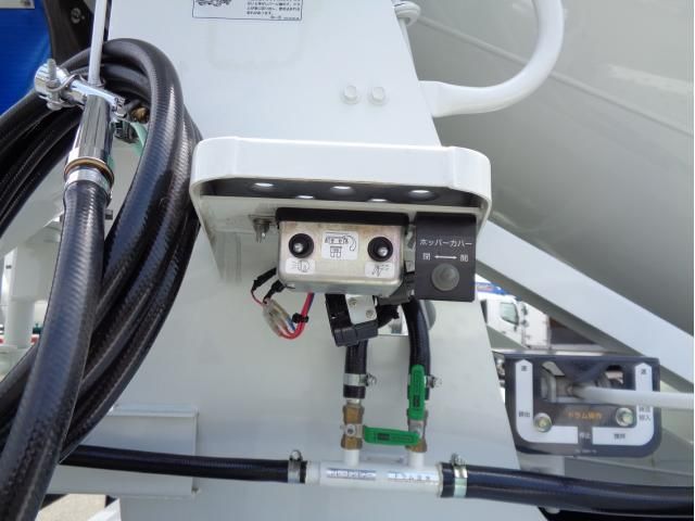 MITSUBISHI FUSOU FIGHTER 2023