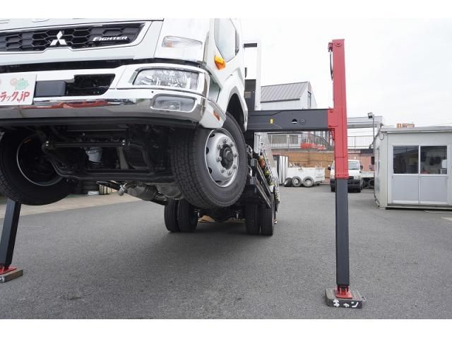 MITSUBISHI FUSOU FIGHTER 2024