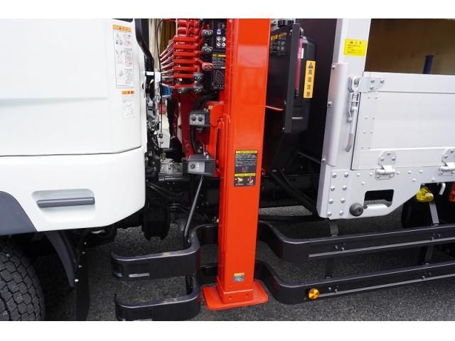 MITSUBISHI FUSOU FIGHTER 2024