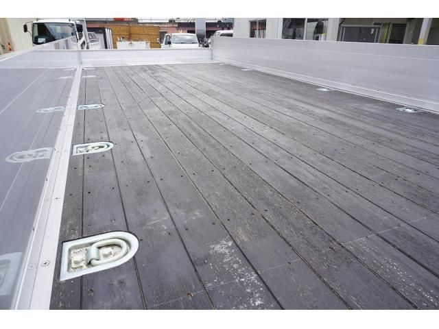 MITSUBISHI FUSOU FIGHTER 2024