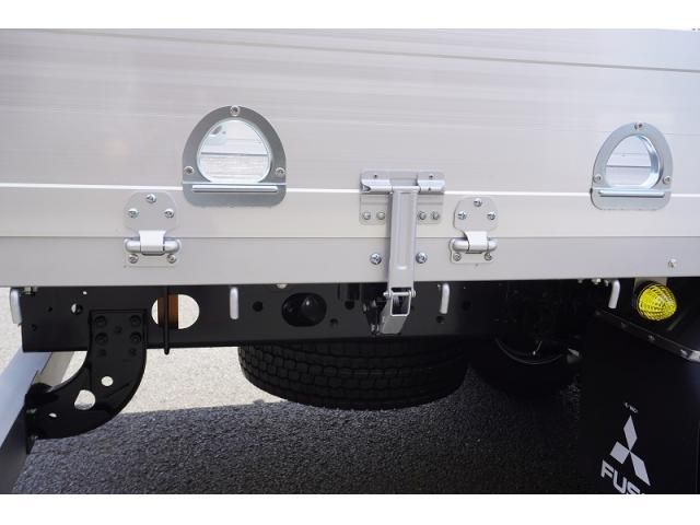 MITSUBISHI FUSOU FIGHTER 2024