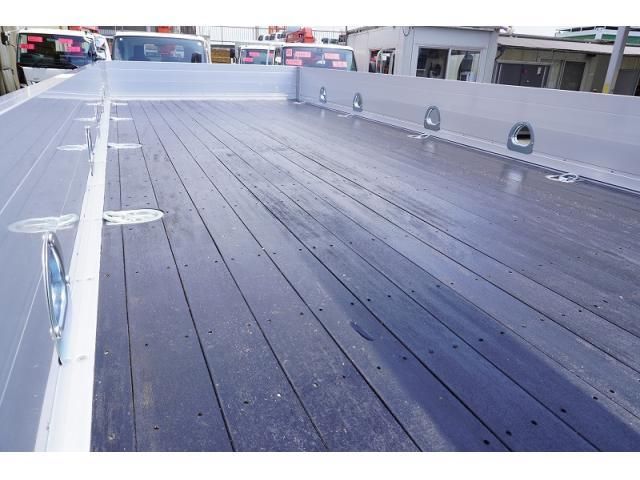 MITSUBISHI FUSOU FIGHTER 2024