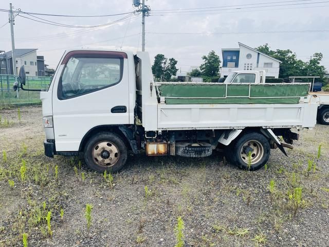MITSUBISHI CANTER 2012