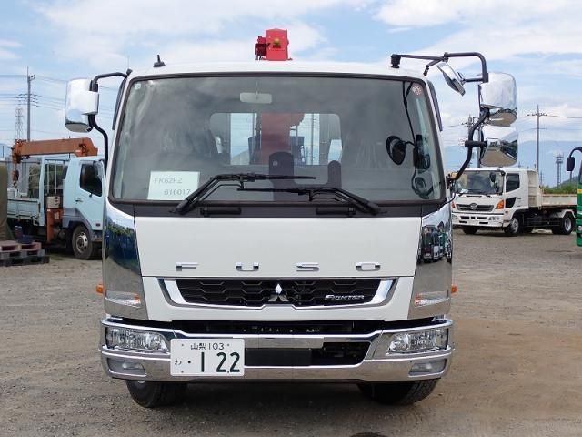 MITSUBISHI CANTER 2024