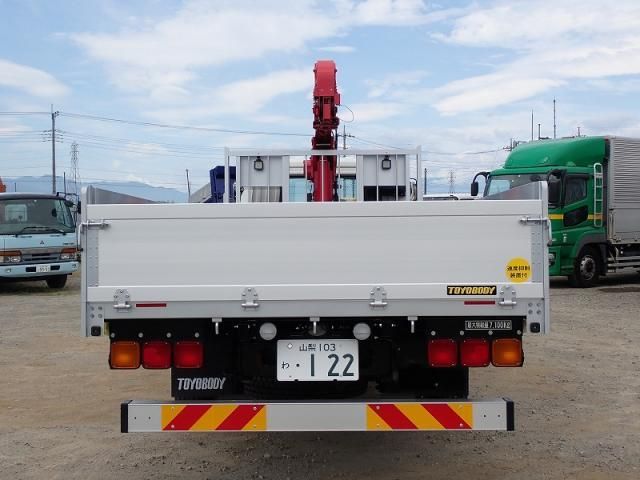 MITSUBISHI CANTER 2024