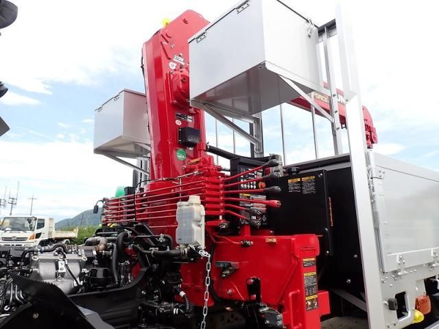 MITSUBISHI CANTER 2024