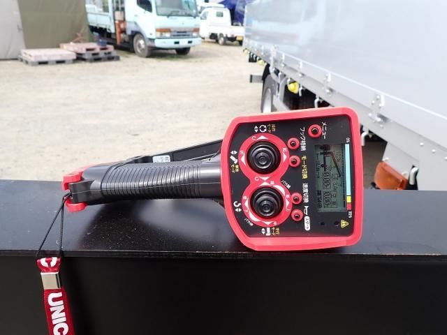 MITSUBISHI CANTER 2024