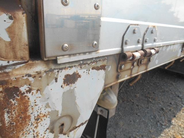 MITSUBISHI FUSOU FIGHTER 2011