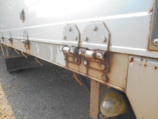 MITSUBISHI FUSOU FIGHTER 2011