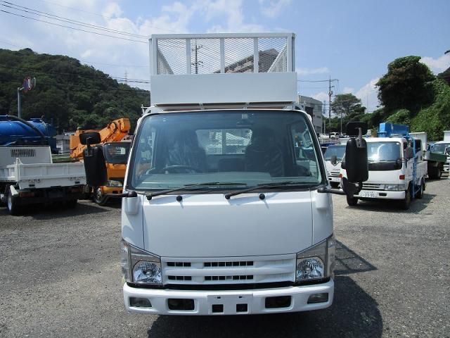 ISUZU ELF 2012