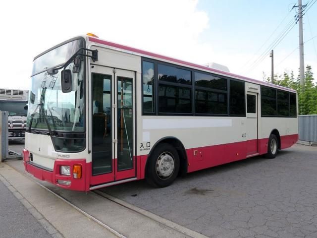 MITSUBISHI FUSOU AERO Star 2019
