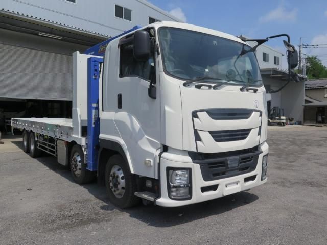 ISUZU GIGA 2016