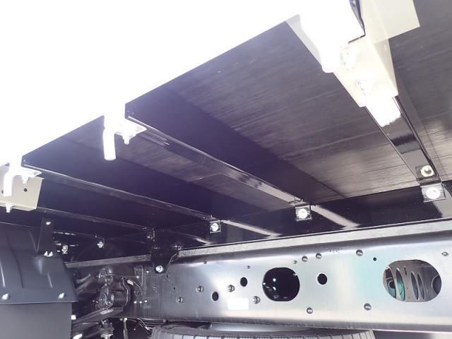 MITSUBISHI FUSOU FIGHTER 2024