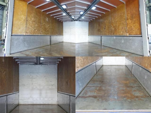 MITSUBISHI FUSOU FIGHTER 2015