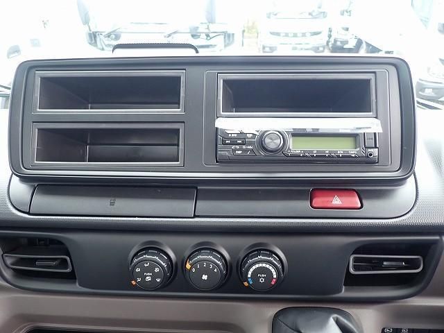 MITSUBISHI CANTER 2024