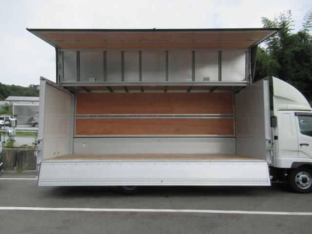 MITSUBISHI FUSOU FIGHTER 2024