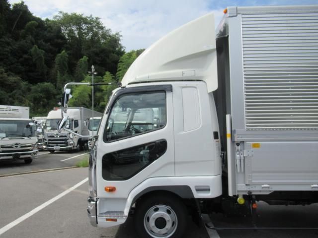 MITSUBISHI FUSOU FIGHTER 2024