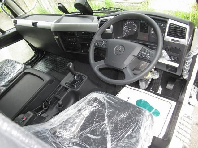 MITSUBISHI FUSOU FIGHTER 2024