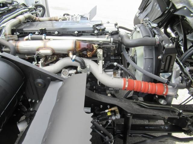 MITSUBISHI FUSOU FIGHTER 2024