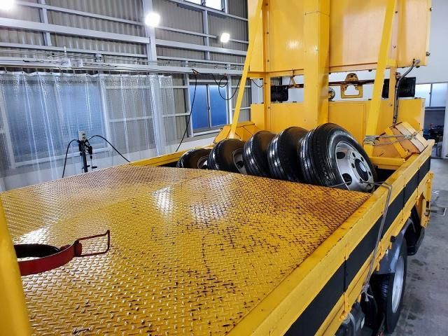 MITSUBISHI FUSOU FIGHTER 2017