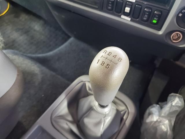 MITSUBISHI FUSOU FIGHTER 2017