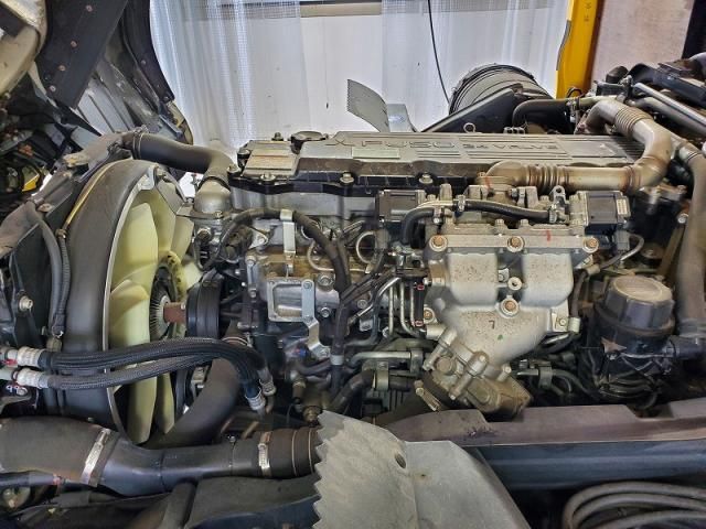 MITSUBISHI FUSOU FIGHTER 2017