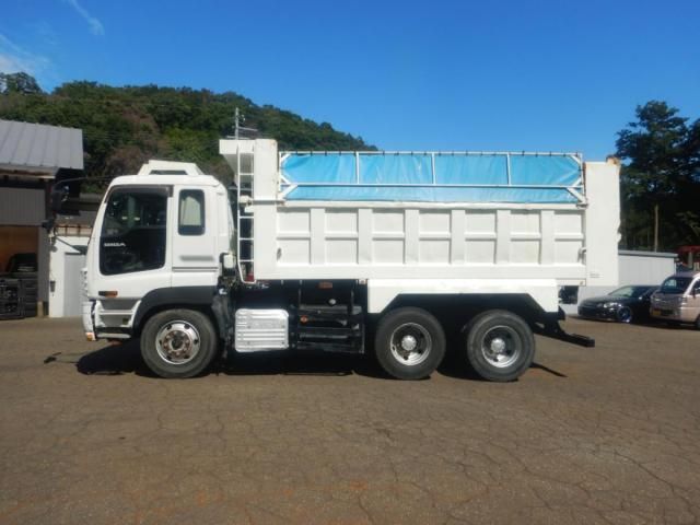 ISUZU GIGA 2009