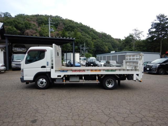 MITSUBISHI CANTER 2013