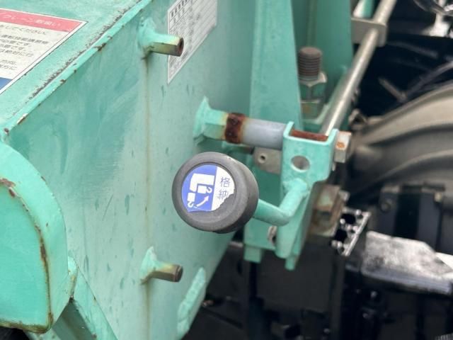 MITSUBISHI CANTER 2006