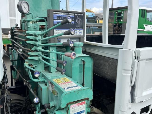 MITSUBISHI CANTER 2006