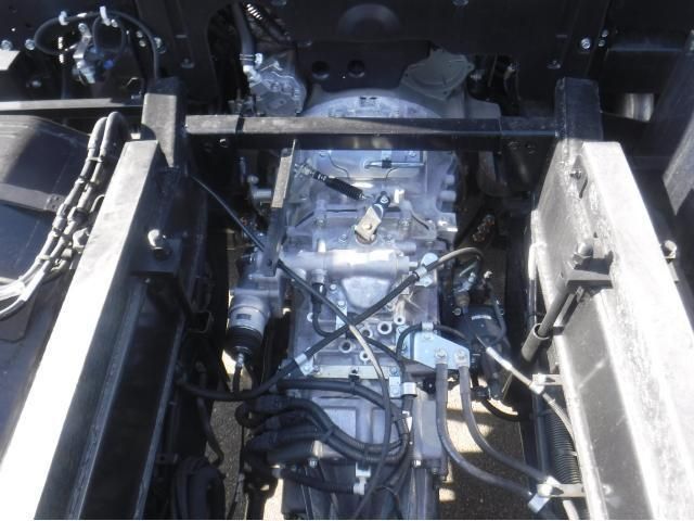 MITSUBISHI FUSOU SUPER GREAT 2023