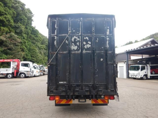 MITSUBISHI FUSOU FIGHTER 2003